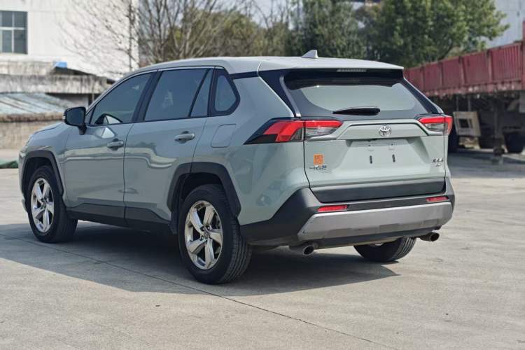 Used Toyota RAV4 2020 2.0L CVT 4x4 Trend Edition