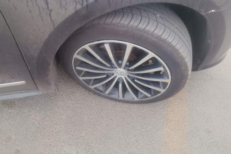 Used Volkswagen Passat 2017 280TSI DSG Luxury Edition
