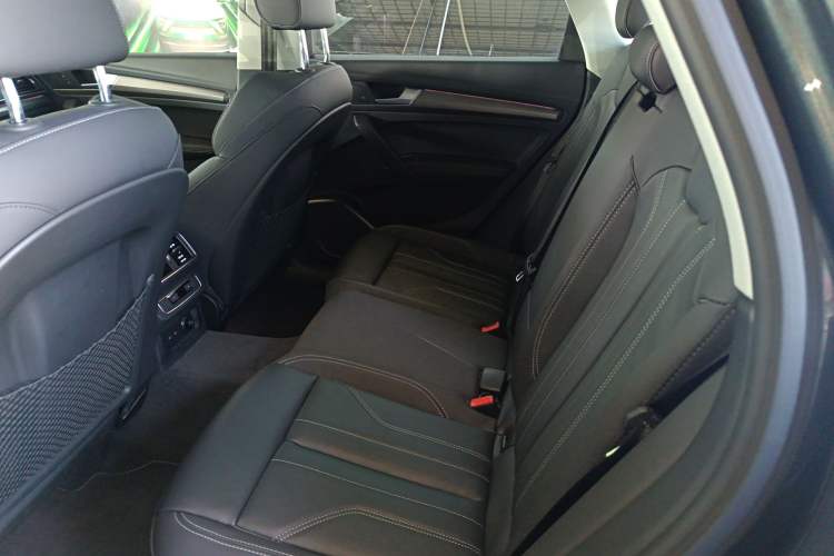 Used Audi Q5L 2022 40T Luxury Dynamic Model Left Rear Seat