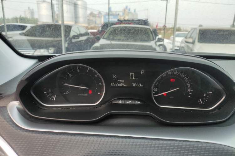 Used Peugeot 2008 2018 230THP Automatic Luxury Edition Instrument Cluster