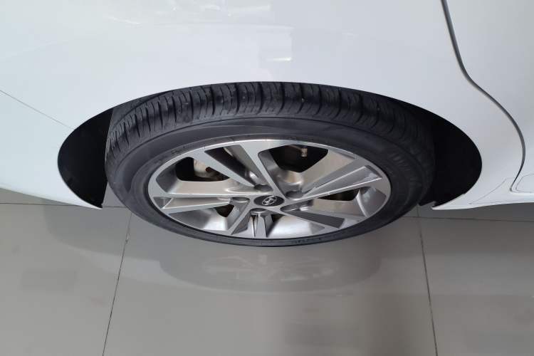 Used Hyundai Elantra (6th Generation / Lingdong) 2016 1.6L Automatic ZhiXuan – Elite Version Right Rear Wheel Hub