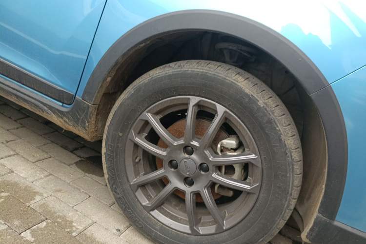 Used Geely Auto Vision X3 2021 PRO 1.5L CVT Deluxe Model Right Front Wheel Hub