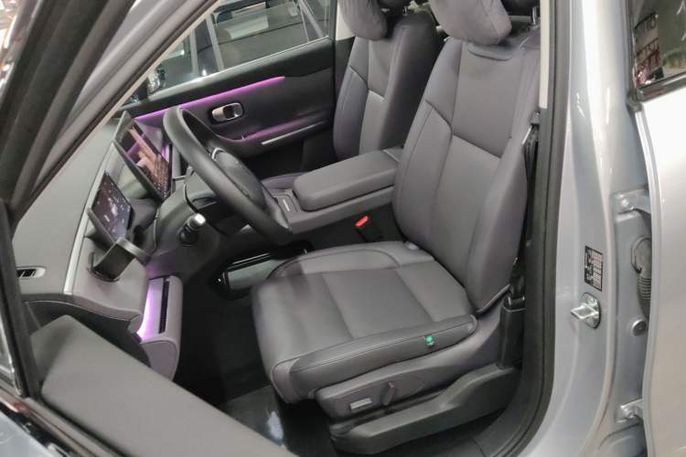 Used Leapmotor C16 2024 Pure Electric 520 Deluxe Edition