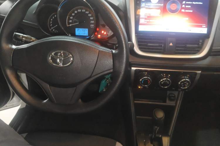 Used Toyota YARiS L Zhi Xuan 2020 X-Trail X 1.5L CVT Leading Edition