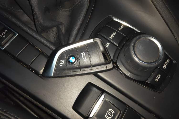 Used BMW X1 2018 sDrive20Li Leading Model
