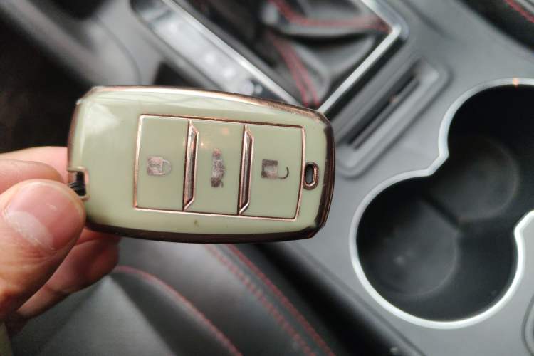 Used Changan CS75 2014 1.8T Automatic Elite Version China V Standard