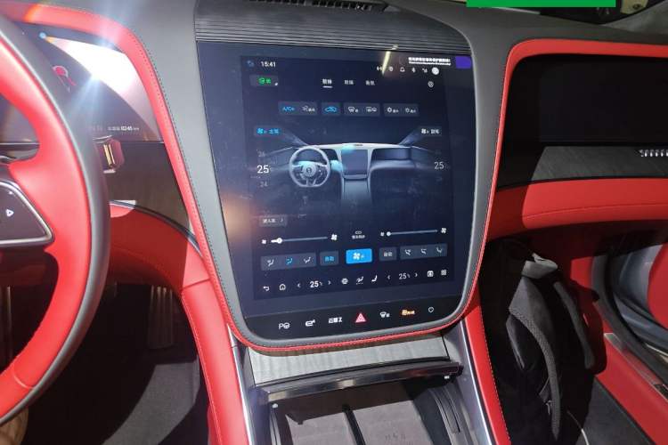 Used Yangwang U7 2025 EV Four-Seat Flagship Edition
