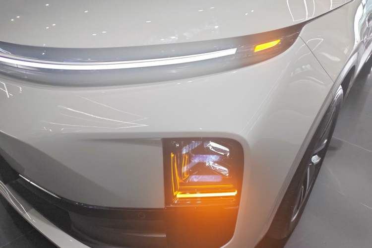 Used Li Auto L6 2024 Pro Model Left Front Headlight