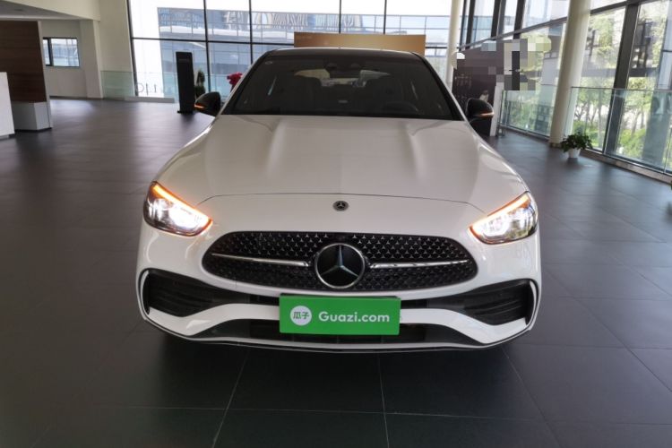 Used Mercedes-Benz C-Class 2024 Facelifted C-Class 260 L Night Edition Sports Version Front