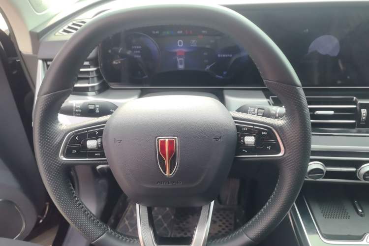 Used Hongqi HS5 2023 2.0T Qixiang Pro Edition
