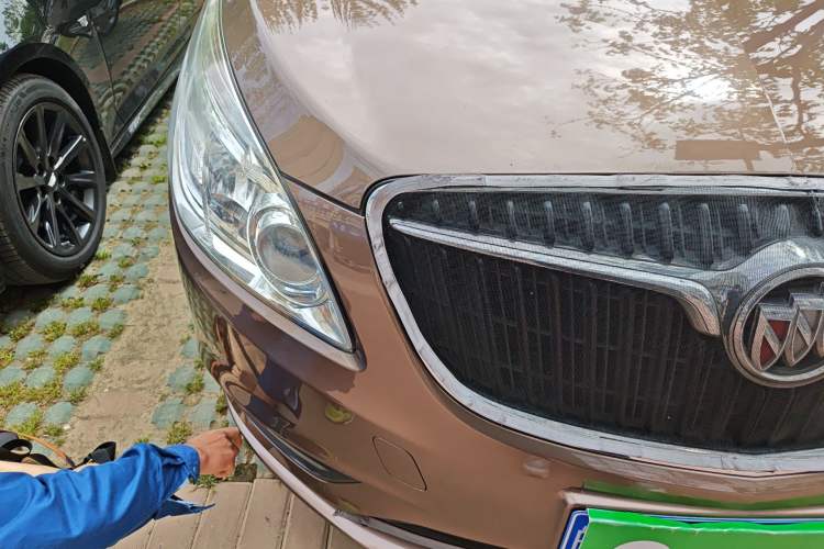 Used Buick GL8 2018 28T Luxury Model China VI Standard Right Front Headlight