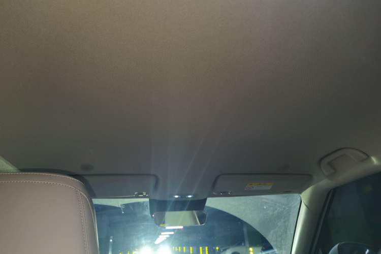 Used BYD Yuan UP 2025 Intelligent Driving Version 401 km Leading Edition