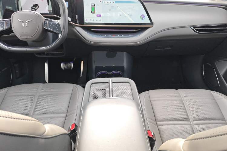 Used Hongqi EH7 2024 690 Pro