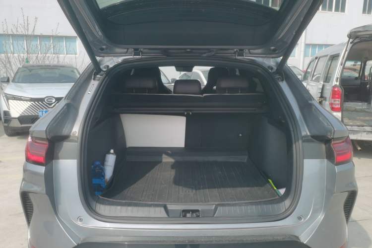 Used BYD Song PLUS New Energy 2025 DM-i 112KM Prestige Model