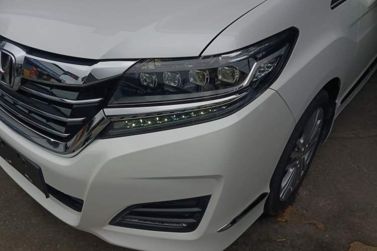 Used Honda Elysion 2016 2.4L Luxury Edition Left Front Headlight