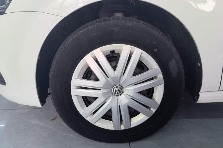 Used Volkswagen Polo 2018 1.5L Manual Drive-Comfort Model Left Front Wheel Hub