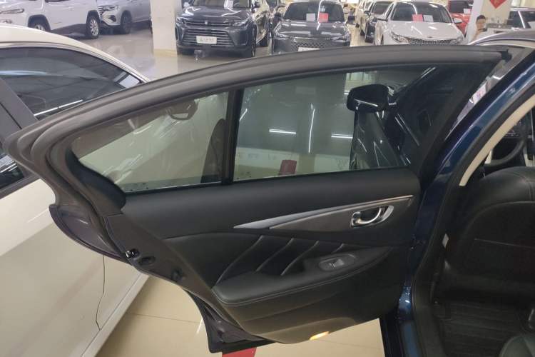 Used Infiniti Q50L 2022 2.0T Enjoyment Edition