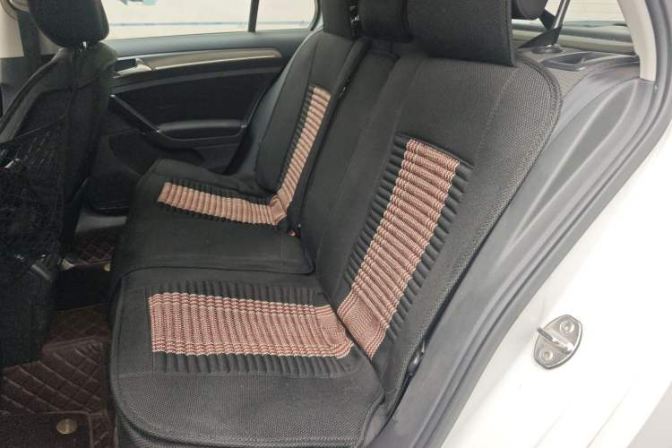 Used Volkswagen Golf 2016 1.6L Automatic Comfort Model Left Rear Seat