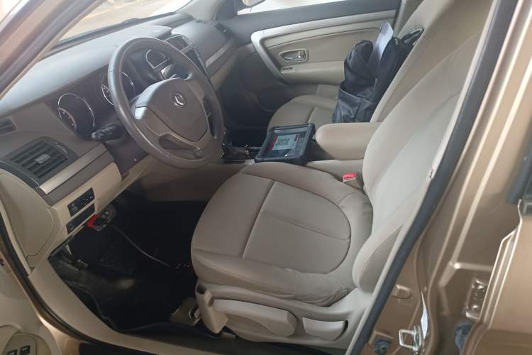 Used Dongfeng Aeolus A60 2014 1.6L Automatic Luxury Model
