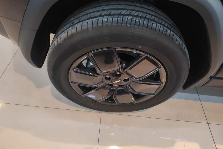 Used Chery Fulwin X3 Plus 2025 Model 401 Two-Wheel Drive Smart Leading Edition
