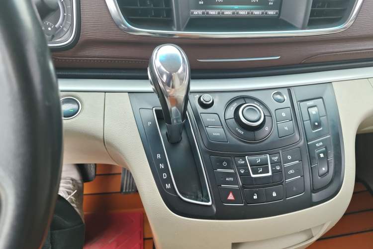 Used Buick GL8 2017 25S Comfort Version China V Standard