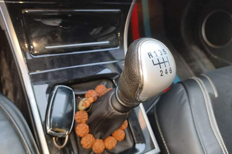 Used Haval H2 2017 Red-Label 1.5T Manual Two-Wheel Drive Luxury Model