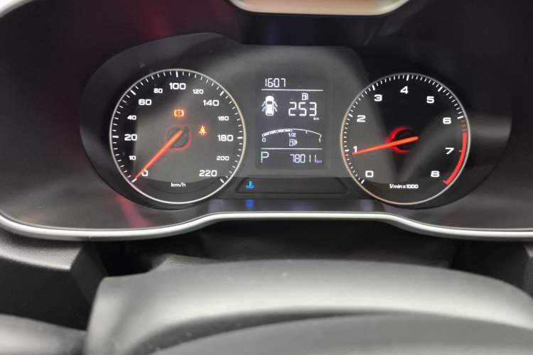 Used MG ZS 2018 1.5L Automatic Luxury Internet Edition China V Standard
