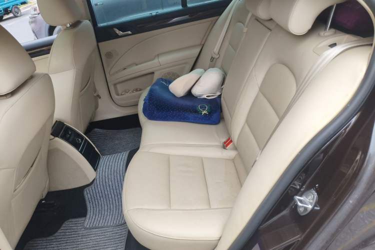 Used Skoda Superb 2013 1.8TSI Automatic Yashi Edition
