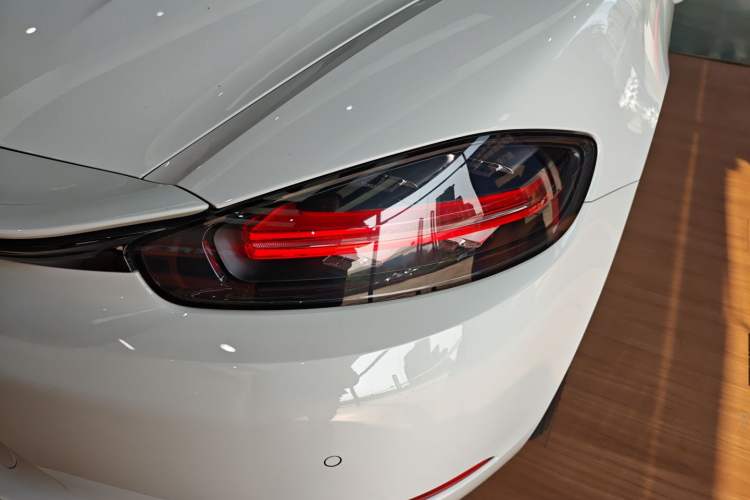 Used Porsche 718 2020 Boxster 2.0T