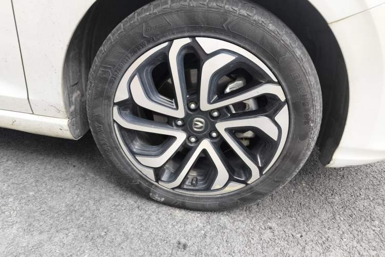 Used Changan Eado New Energy 2019 EV460 Smart Edition