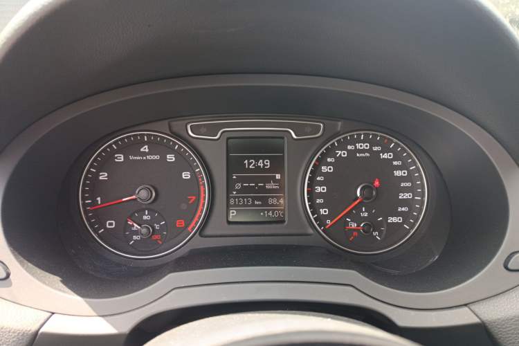 Used Audi Q3 2015 30 TFSI Comfort Model Instrument Cluster