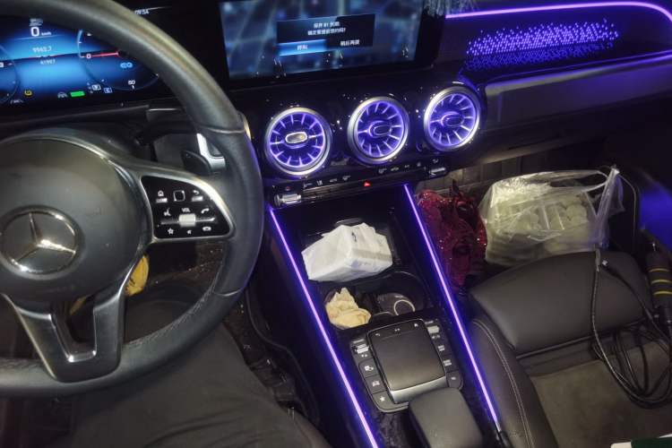 Used Mercedes-Benz EQB 2024 EQB 350 4MATIC Audio And AC Panel