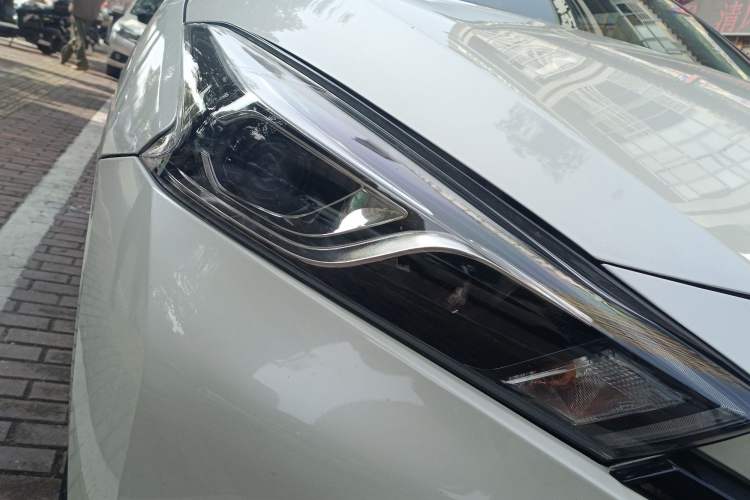 Used Nissan Lannia 2016 1.6L CVT Smart Cool Edition