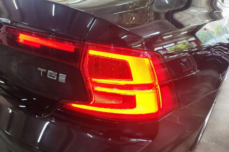 Used Volvo S90 2019 T5 Zhiyuan Edition
