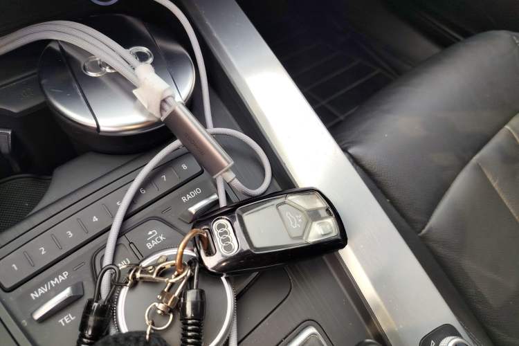 Used Audi A4L 2019 40 TFSI Fashion Edition China VI Emission Standard