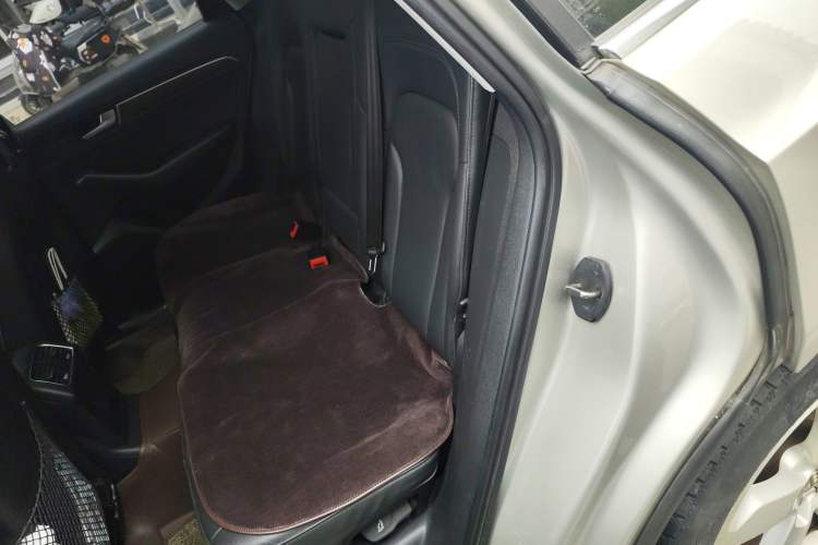 Used Audi Q5 2013 40 TFSI Comfort Edition Left Rear Seat