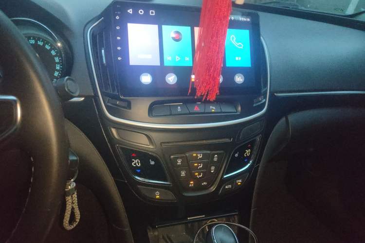 Used Buick Regal 2014 1.6T Fashionable Tech Edition