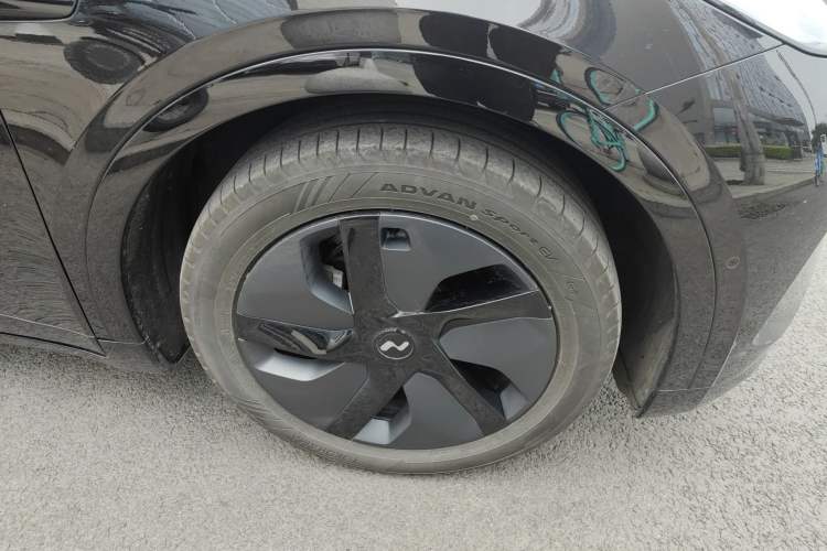 Used ONVO L60 2024 60 kWh Rear-Drive Version
