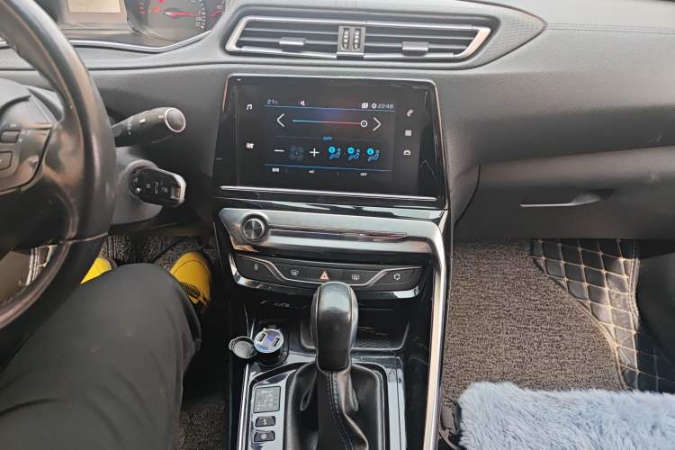 Used Peugeot 308 2016 1.6L Automatic Fashion Edition Audio And AC Panel