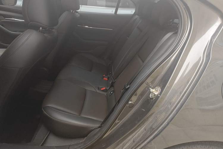 Used Mazda 3 Axela 2020 2.0L Automatic Zhiya Edition Left Rear Seat