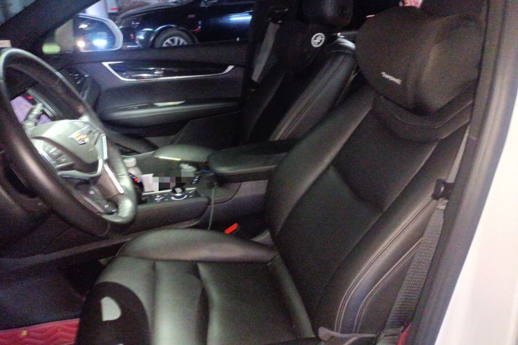 Used Cadillac XT5 2022 2.0T Two-Wheel Drive Luxury Version