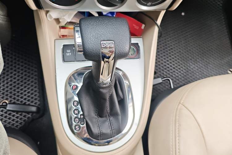 Used Volkswagen Lavida 2011 1.4 TSI DSG Prestige Edition
