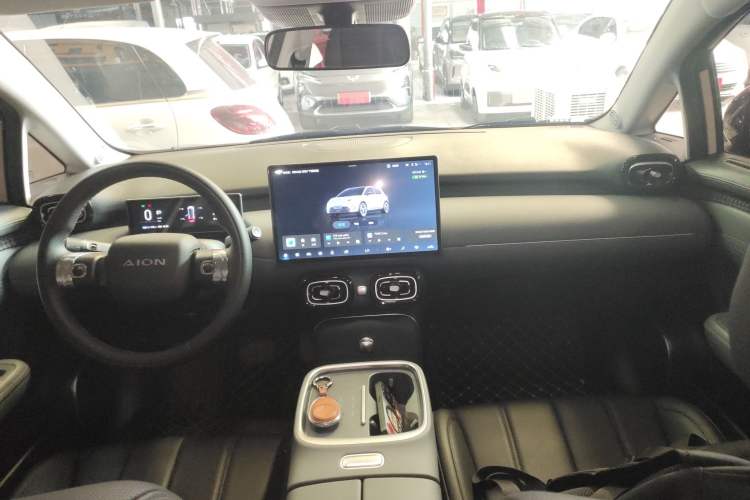 Used AION UT 2025 420 Intelligent Luxury Edition Center Console