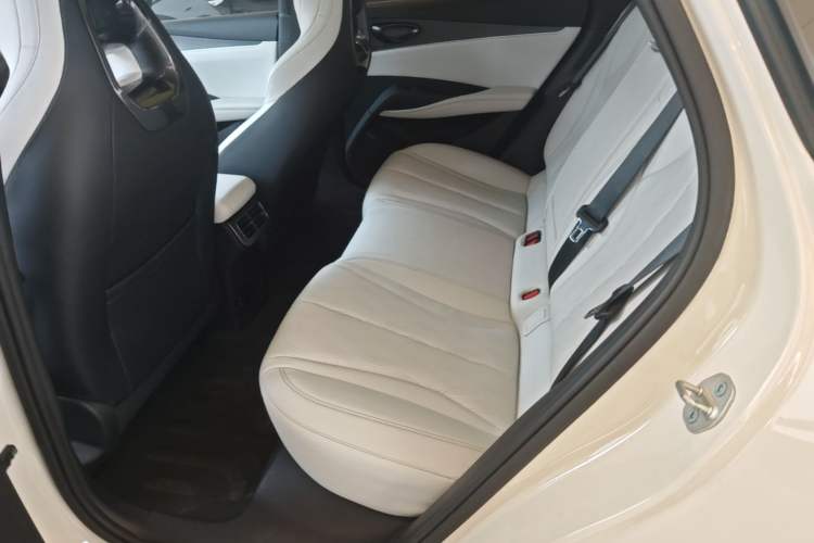 Used BYD Seal 06 New Energy 2024 DM-i 120KM Luxury Model Left Rear Seat