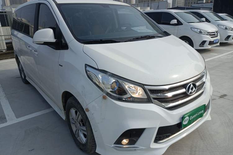 Used SAIC MAXUS G10 2018 PLUS 2.0T Automatic Smart Edition Front Right 45 Deg