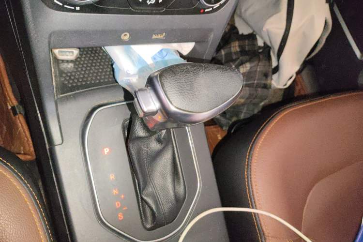 Used FAW Senya R7 2017 1.6L Automatic Smart Version