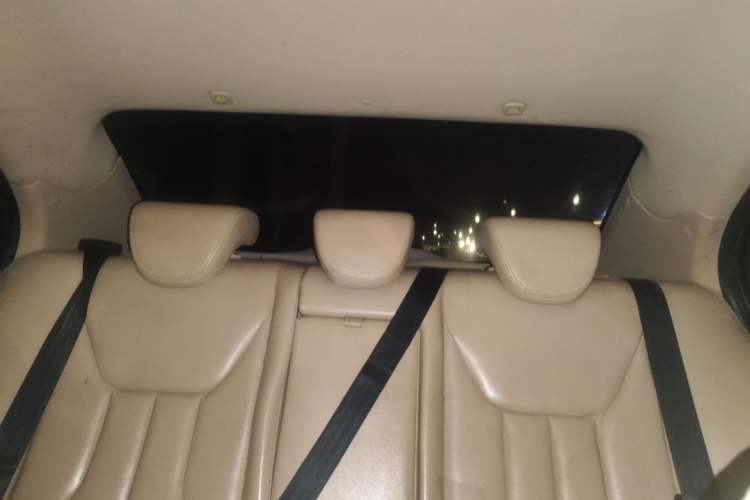 Used Geely Auto Emgrand 2017 Sedan Million Edition 1.5L Manual Luxury Model