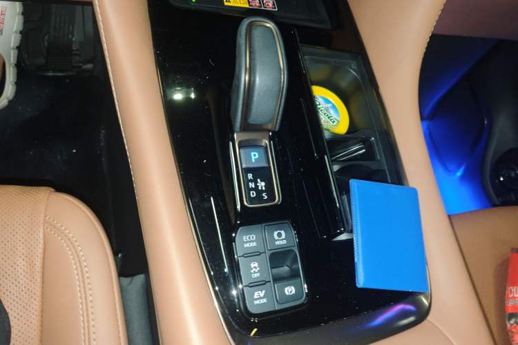 Used Toyota Alphard 2024 Dual-Engine 2.5L Prestige Edition