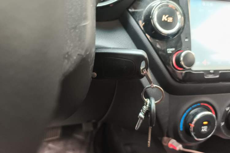 Used Kia K2 2012 Sedan 1.4L Automatic GLS Commemorative Edition