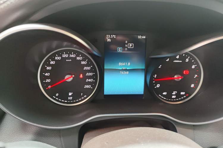 Used Mercedes-Benz GLC 2020 GLC 260 L 4MATIC Dynamic Model
